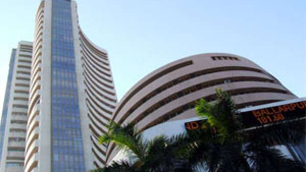 Indian stock markets crash in free fall amid fed jerome powell speech 