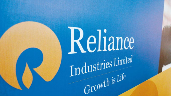 SBI replaces Reliance most profitable entity in India badge