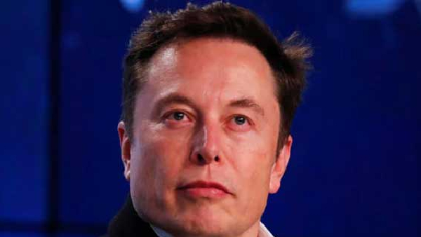 Elon Musk take U turn and announced to buy iphone 15