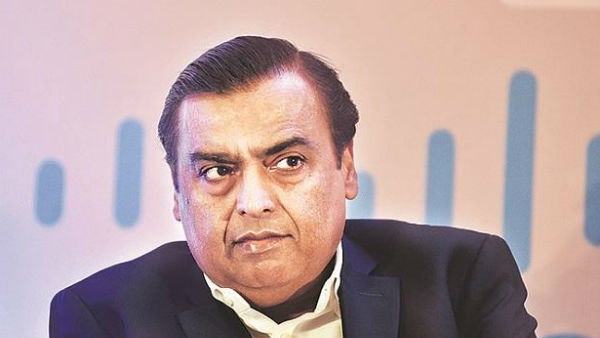 Ambani Mumbai Jio world plaza charging 40 lakhs monthly rent for brands as rent 