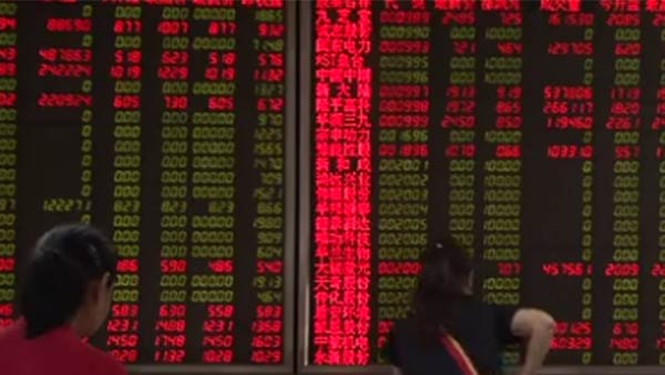 Indian stock markets trading in high volatality amid mixed global ques, know details 