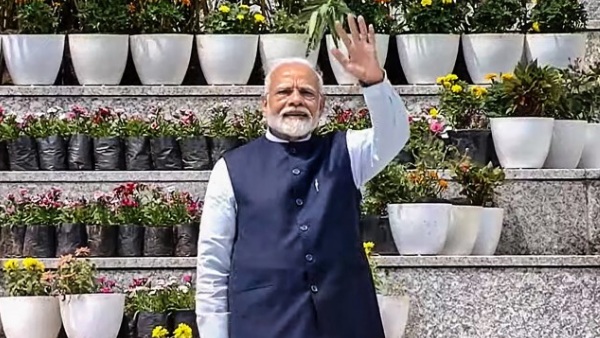 PM Modi inaugarated mega convention centre Yashobhoomi