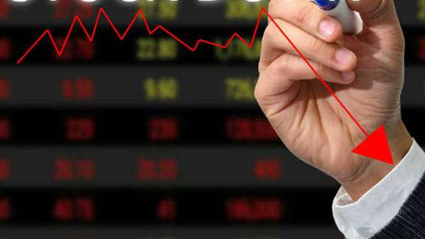 Indian stock markets fell heavily as global markets low and us markets mixed