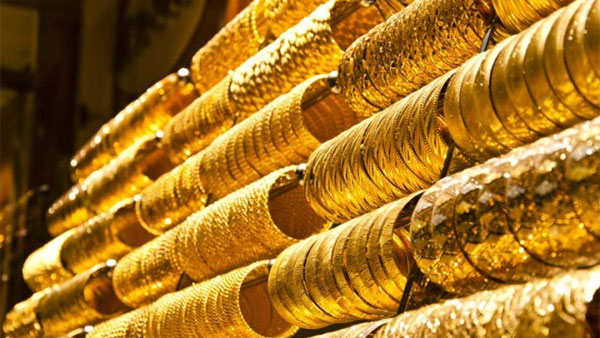 good news to gold lovers as prices slipped from highs, silver stays stable good news to gold lovers as prices slipped from highs, silver stays stable