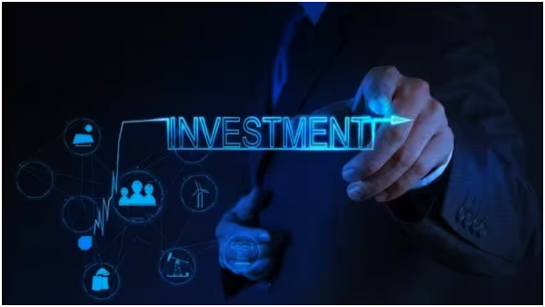 Know ultra rich people investments in gold, crypto, real estate and equities