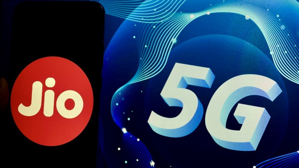 Reliance Jio offering unlimited free 5G data with OTT subscriptions know details