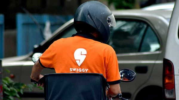 Swiggy delivery agent food delivery at 3am travelling extra 12km going viral 