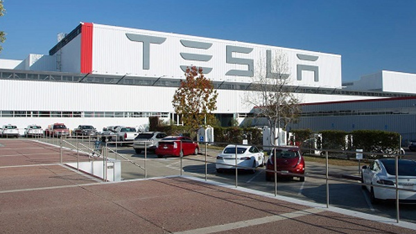 Soon Elon Musk Tesla planning to establish its EV factory in India, know details