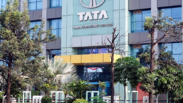 IT major TCS shares buy back got 7 times tenders, know details
