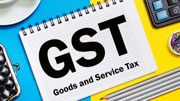 GST allowing debit card and credit card payments for business men