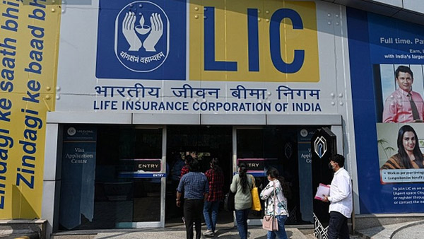 Insurance Giant LIC got 806 crores tax notices from maharastra gst department