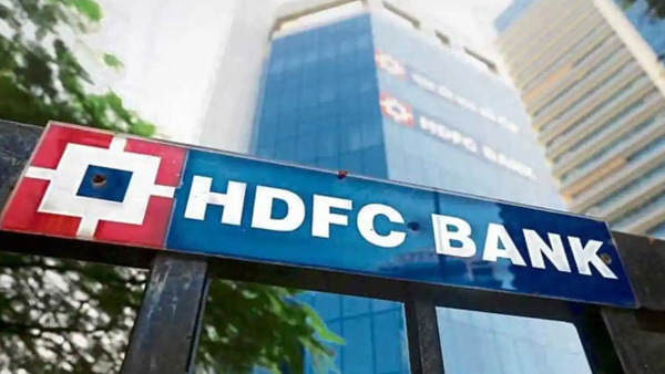 HDFC bank got permission to acquire up to 9.5 percent stake in Yes Bank, IndusInd Bank from RBI HDFC bank got permission to acquire up to 9.5 percent stake in Yes Bank, IndusInd Bank from RBI