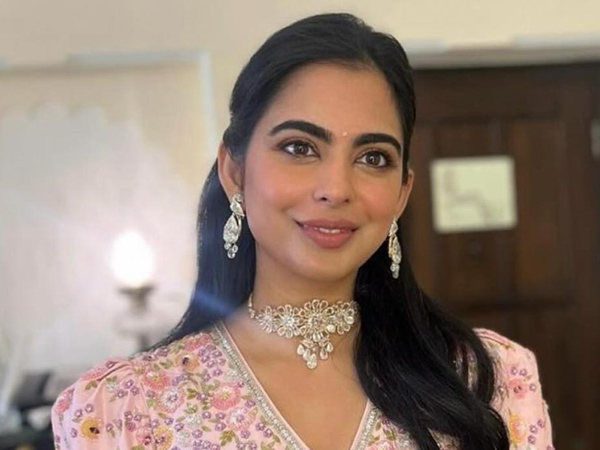 Reliance Retail Annual profits made records crossed 10000 cr under Isha Ambani for First Time