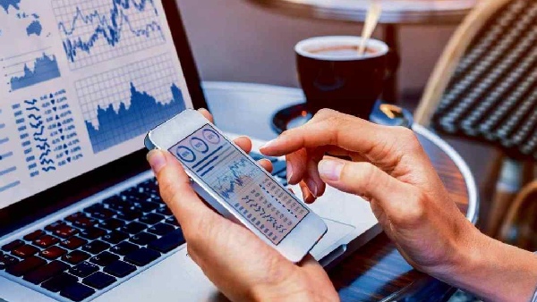 Indian stock markets trading high on opening today sensex nifty gained big