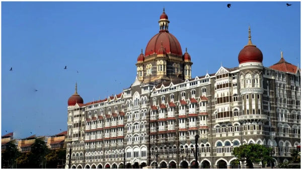 Hotel Taj customer LinkedIn post viral