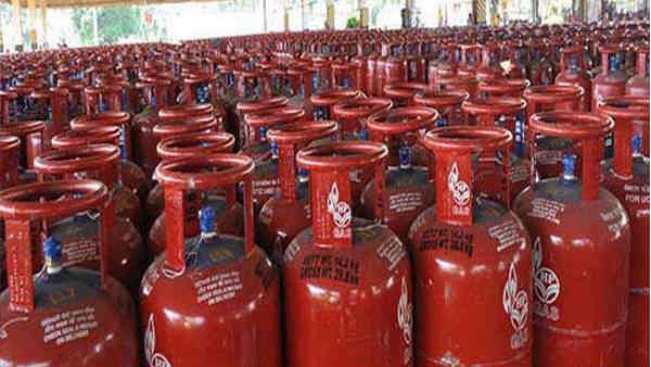 Union Minister Piyush Goyal said that discussions are going on to give QR code to gas cylinders