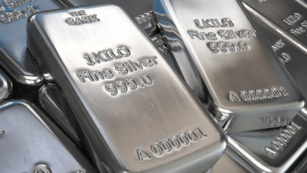 Brokerage Motilal oswal expects silver price per kg may reach 125000 in future