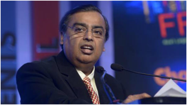 Mukesh Ambani s Reliance Industries sukked 42000 employees in last year Know details
