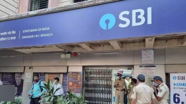 SBI chairman dinesh khara confirms no challenge with deposits growth