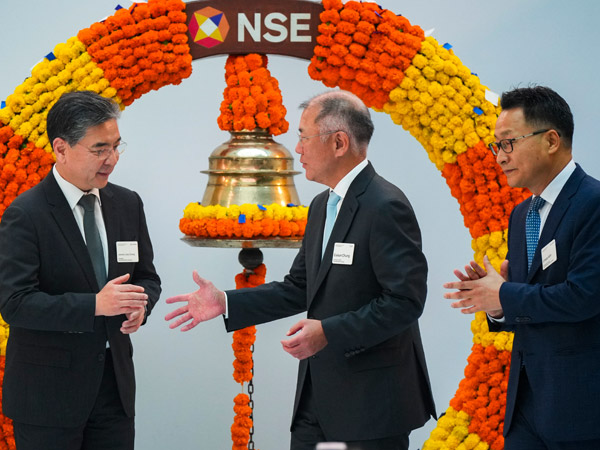 Hyundai IPO dissapointed investors with discounted listing on first day Know brokerages call