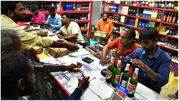 New Liquor shops to open from Vijaya Dashami October 12th in AP 99rs liquor to start