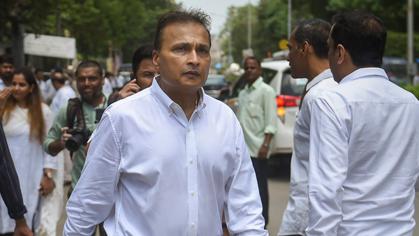 Canara Bank Classified Anil Ambani s RCom accounts as Fraud Big trouble again