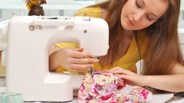 Apply for PM Sewing Machine Scheme you will get rs 15000 know this process here