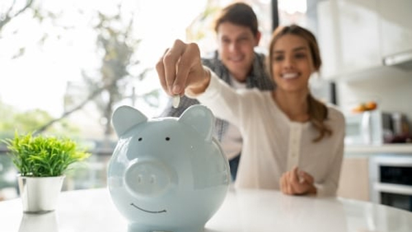 How should a husband and wife should save money Follow these steps here