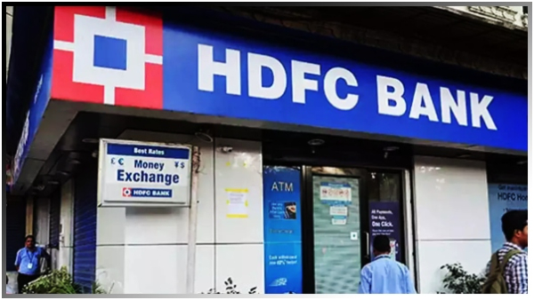 HDFC Bank employee steals 3 crore from Fixed deposit of a women Court sends notice to RBI and bank