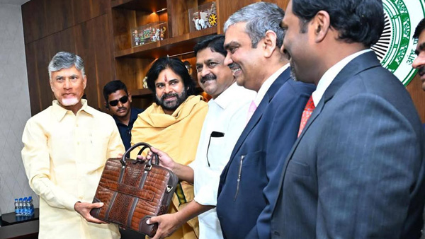 AP gov Tabled 3 22 lakh crores budget for FY 2025-26 Major allocations for welfare