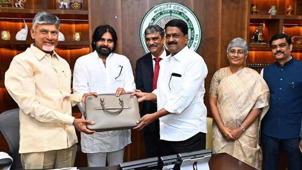 AP Gov to present first full time budget with 3 24 lakh crores know details AP Gov to present first full time budget with 3 24 lakh crores know details