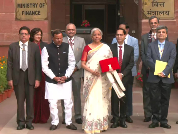 Union Budget Where does the money come from and where does it go Understand the calculation of every penny of the budget through figures