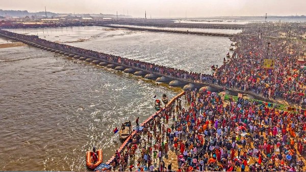 Maha Kumbh water being sold much more expensive than Bisleri You will be shocked to know its profit