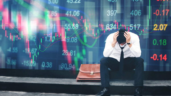 Sensex Fell 1000 points amid Trump Tariff fears and FII Out flows Know Details