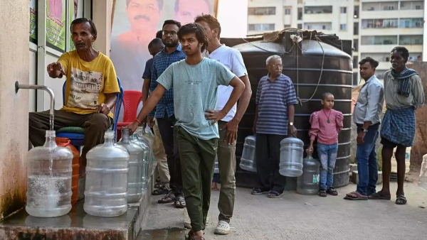 Bengaluru Muncipality warns over water waste usage penalties amid Summer reaching