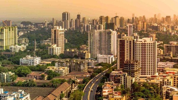 Hyderabad real estate Hyderabad property market real estate slowdown Hyderabad housing trends property prices Hyderabad real estate news 2025 Hyderabad real estate analysis property investment Hyderabad real estate market India housing demand Hyderabad 2025