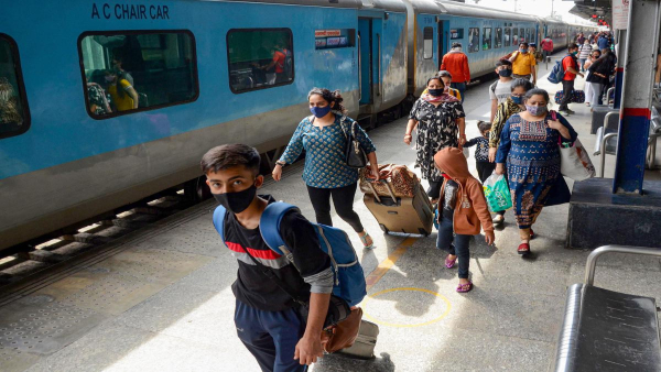 Indian Railways new rule for ticket booking new guideline issued for emergency quota