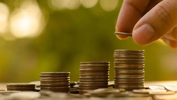 Top ELSS mutual funds 2025 best tax saving mutual funds highest return ELSS fund ELSS fund 5-year returns invest Rs 2 5 lakh ELSS ELSS fund turns Rs 2 5 lakh into Rs 10 7 lakh top tax saving funds India ELSS mutual fund comparison section 80C investment options high growth ELSS funds ELSS 2025 ELSS 5 ELSS 2 5 10 7 ELSS 80C ELSS ELSS