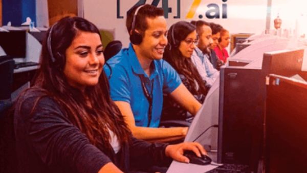 it job market software developer jobs skill enhancement white collar jobs employment trends