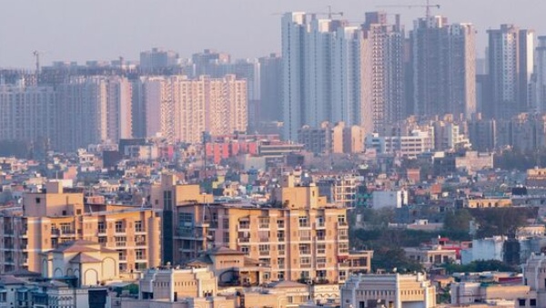 Gurgaon real estate prices techie housing affordability 1 2 lakh salary housing issue unaffordable flats in Gurgaon techie struggles to buy home IT professional real estate problems Gurgaon flat prices 2025 urban housing crisis India real estate affordability India home buying challenges for salaried class middle class housing issue high income low affordability 1 2