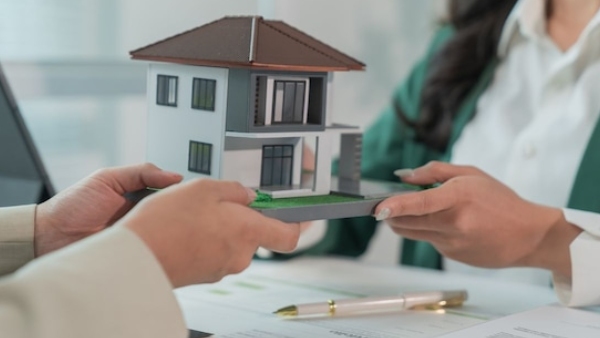 property registration vs ownership Supreme Court property verdict 2025 property ownership proof India registered property not ownership proof land registration law India SC judgment on property title real estate law India who owns registered property property title dispute Supreme Court Indian property law clarification