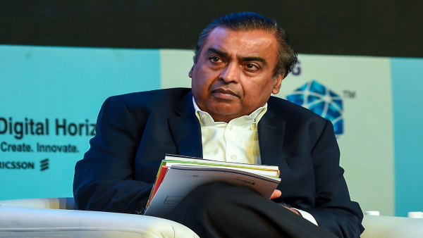 Mukesh Ambani s masterstroke 500 crore bet delivers 9000 crore windfall gain for Reliance Industries