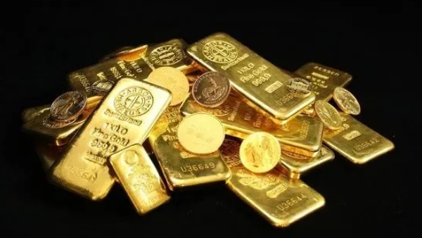 Gold price drop US-China trade deal safe-haven demand gold market news bullion prices trade optimism impact global gold rates gold investment gold prices today market risk sentiment gold and trade talks falling gold prices gold demand decline precious metals update financial market news - - 2025 1 10 10 2025