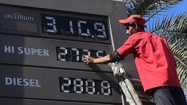 Pakistan fuel price hike Pakistan petrol price 2025 Rs 272 98 petrol price diesel price in Pakistan crude oil price drop global oil market petrol diesel price news Pakistan inflation fuel rates Pakistan Pakistan economy fuel prices 272 98