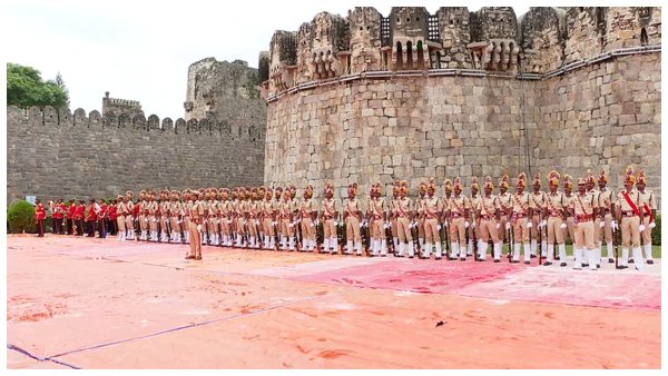 Golconda Fort Independence Day celebrations Rainproof arrangements Security measures Police deployment Traffic control VIP seating Cultural programs Traffic management Rain-related precautions