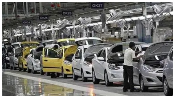 GST EMI Two-wheelers Small cars Hybrid vehicles GST reduction Automobile industry Production Jobs Fuel consumption Air pollution EMI savings