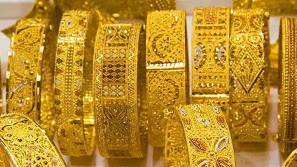 Gold market news bullion prices trade optimism impact global gold rates gold investment gold prices today market risk sentiment gold and trade talks falling gold prices gold demand decline precious metals update financial market news - 2025 10 2025