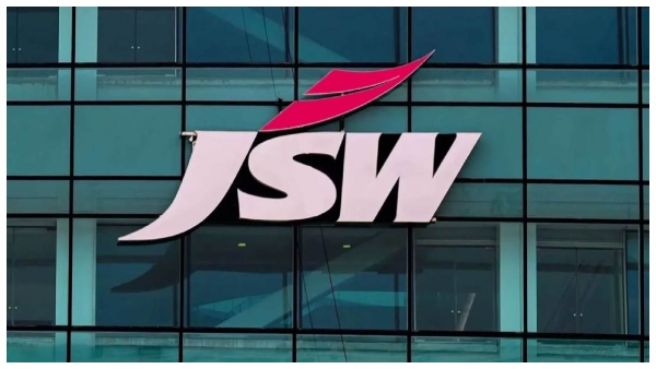 JSW Group is stepping up its EV battery game with talks across China Japan and South Korea for tech tie-ups The plan is to build 50GWh capacity by 2032 starting with a 10GWh plant in Odisha With focus on LFP batteries and full supply-chain control JSW aims to become India s EV powerhouse