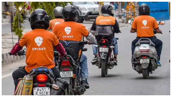 Sweets and thalis orders skyrocket Swiggy amp amp Zomato in celebration mode Sweets and thalis orders skyrocket Swiggy amp amp Zomato in celebration mode