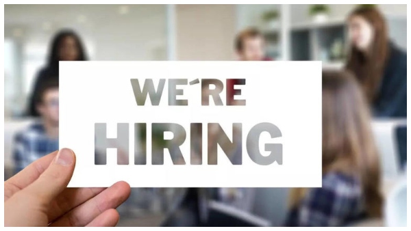 AI Career Opportunities Now Open for Non-Tech Students Too